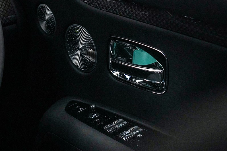 Rolls-Royce Ghost kürzlich verwendet, Black Badge Ghost *PROVENANCE*,  getriebe Automatisch und Motor Benzin - Ref. 2344120